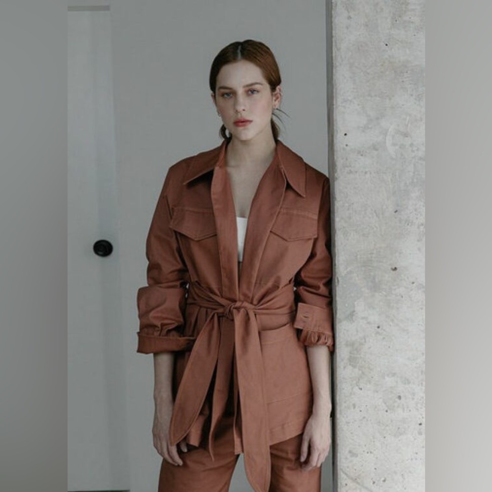 BALTIC BORN Women's Brown Belted Jacket    NWT